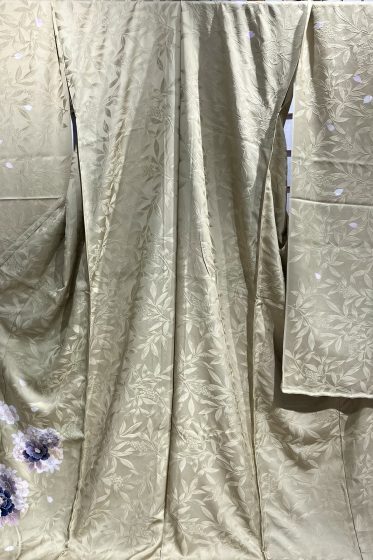 050-657075　ひわ色　花柄