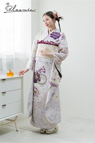 【新品/京友禅】【オリジナルブランド】淡いパープルに咲き誇る牡丹の花が品格ある晴れ姿を演出