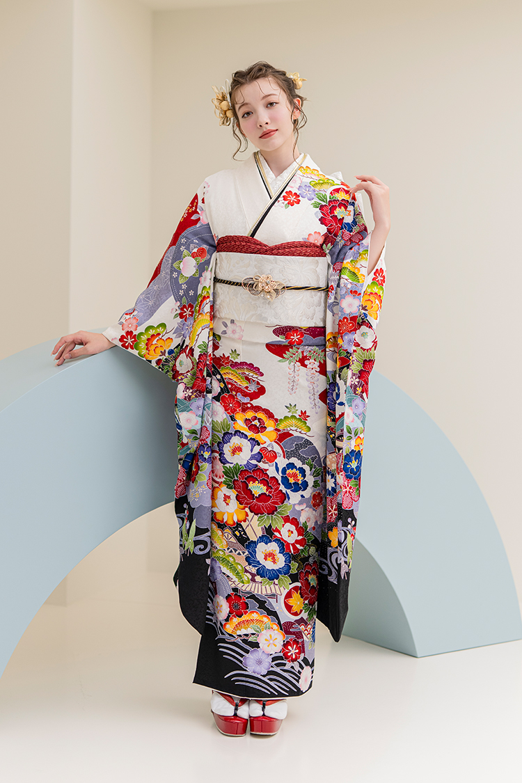 紅型調　振袖　花模様　霞　流水　着物　013w 紅型調振袖花模様霞流水着物013w