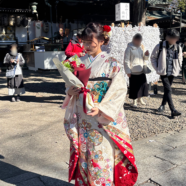 振袖に一目惚れして、購入しました！