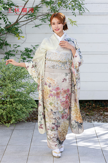 NEW【ブランド振袖】王林爛漫  OR-327