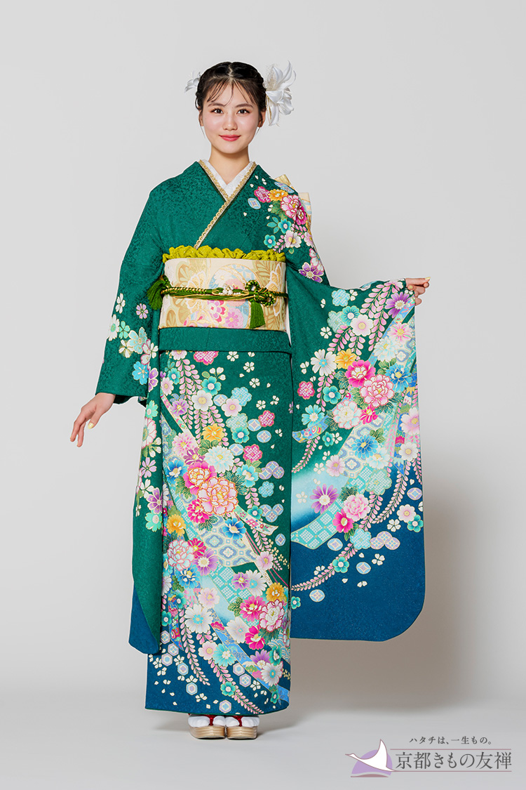 【新品振袖/京友禅】【緑】深緑に咲く牡丹や流れる藤の花が爽やかで上品な、好感度抜群の王道フェミニンスタイル / 2枚目